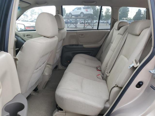 Toyota Highlander Base Image 12