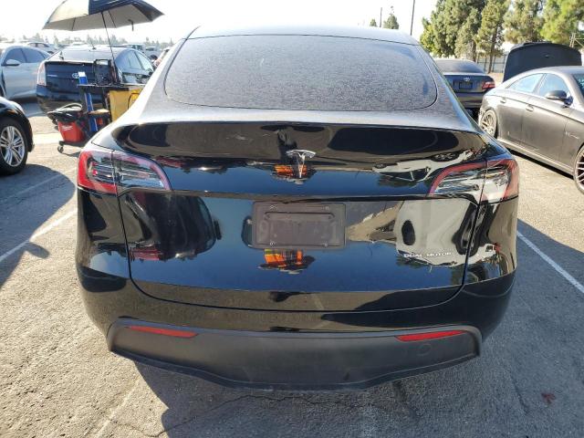 Tesla Model Y Image 4
