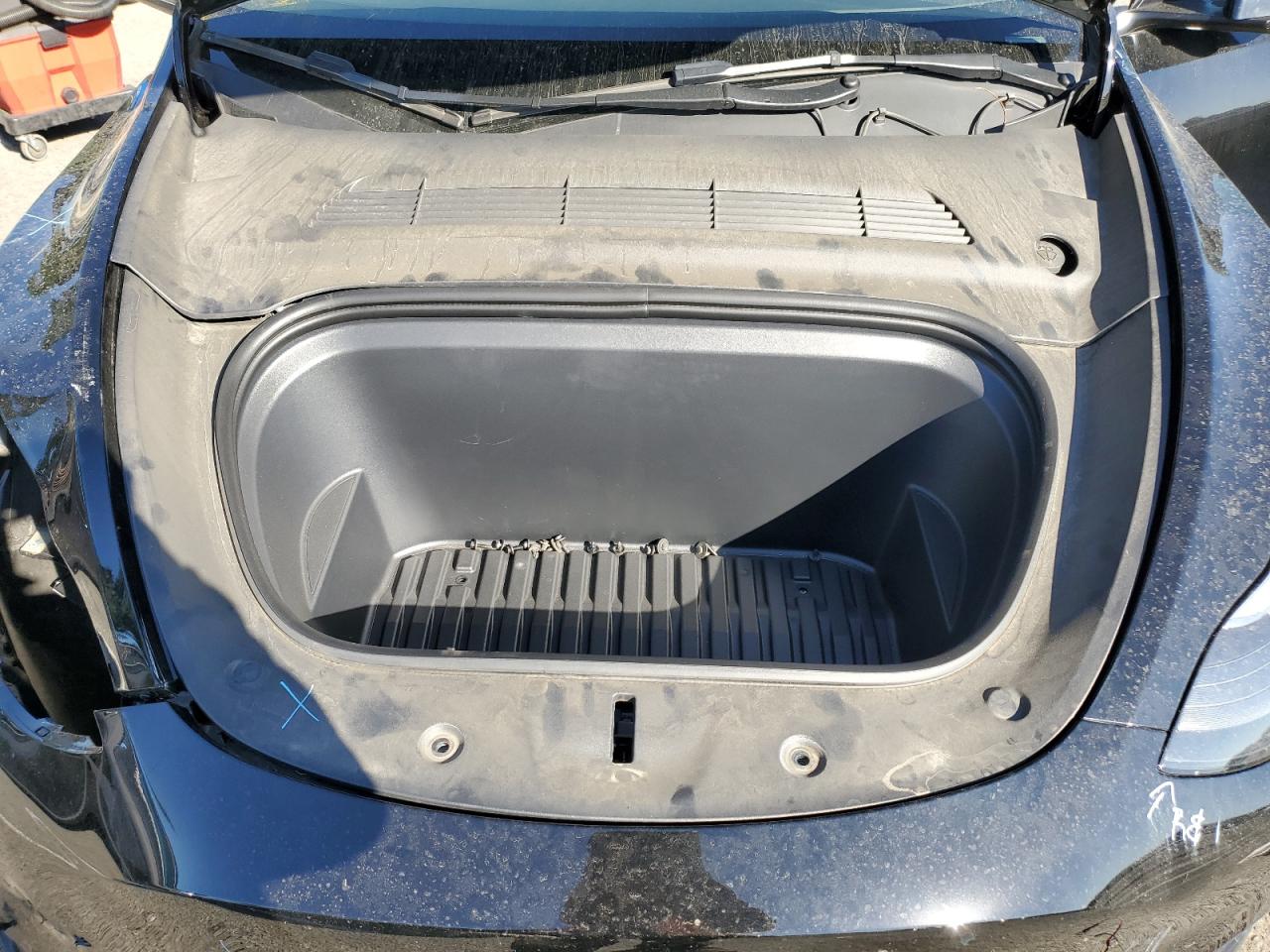 Tesla Model Y Image 11