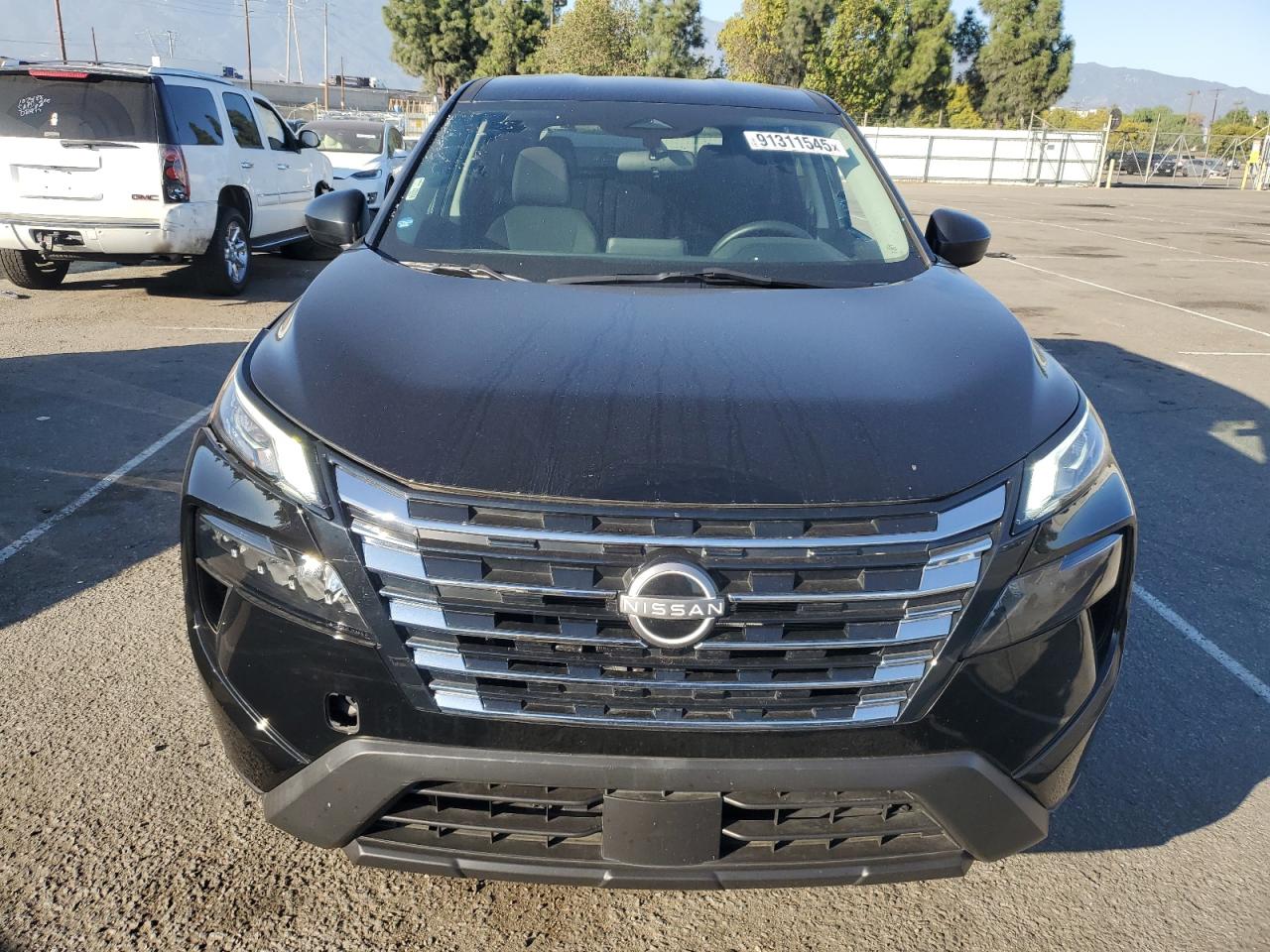 Nissan Rogue S Image 6