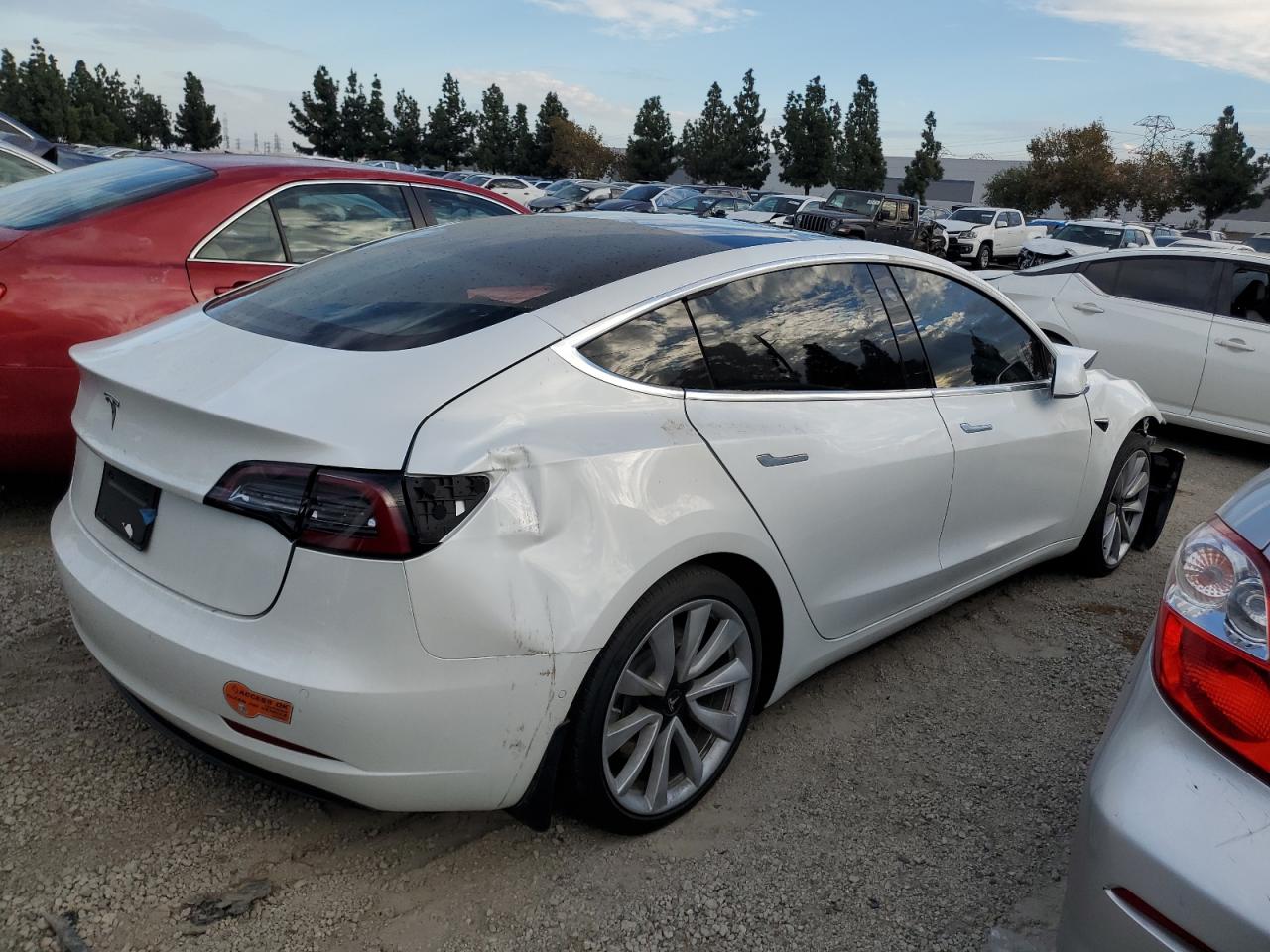 Tesla Model 3 Image 3