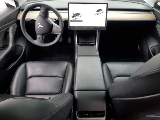 Tesla Model 3 Image 5