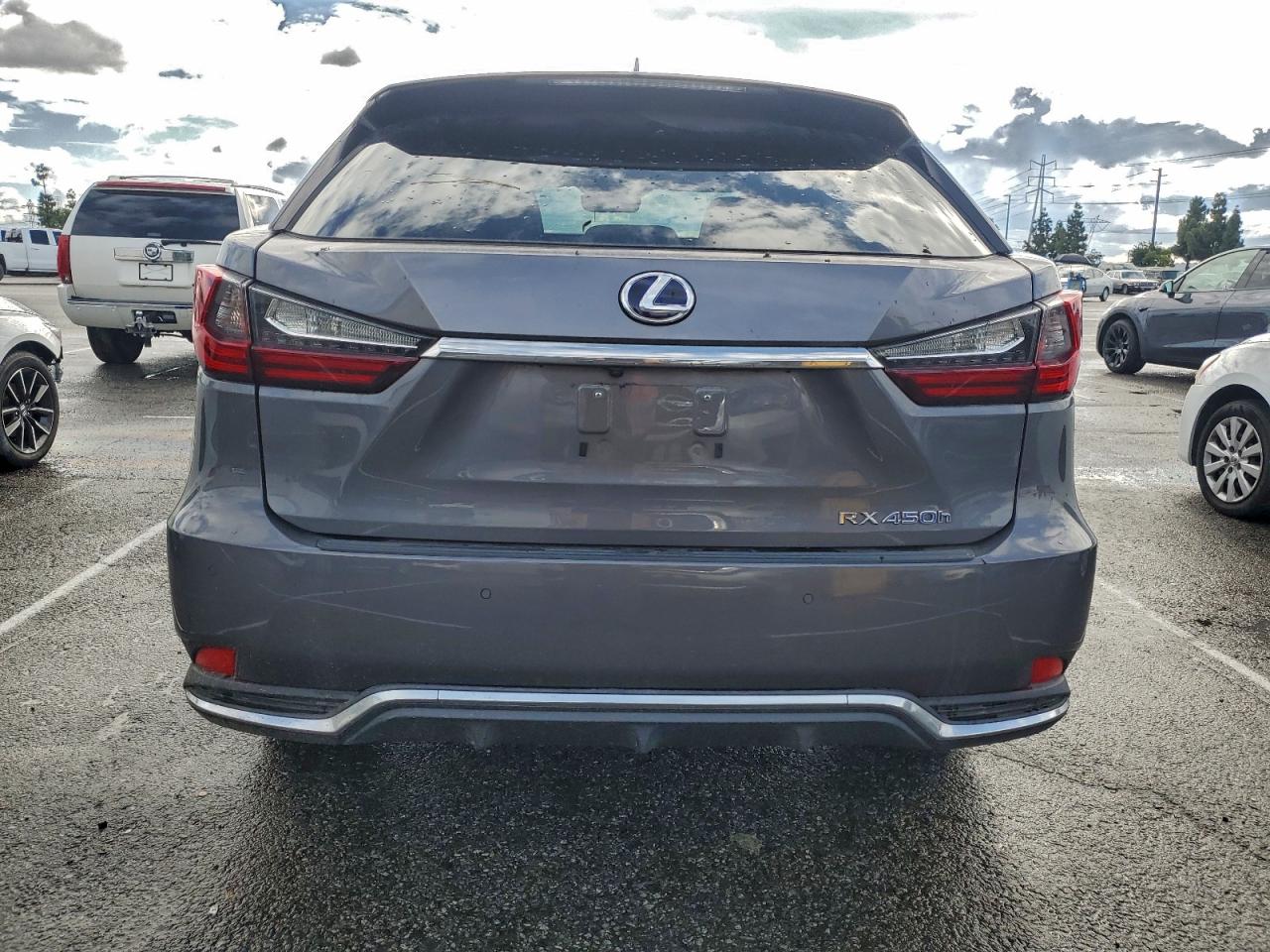 Lexus RX 450h Image 8