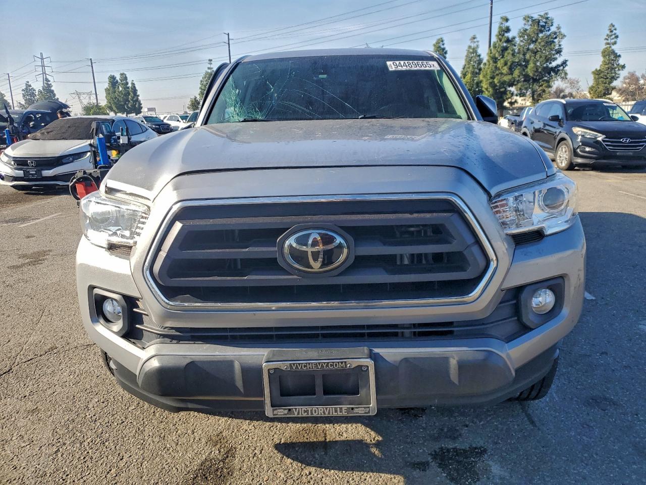 Toyota Tacoma Double Cab Image 3