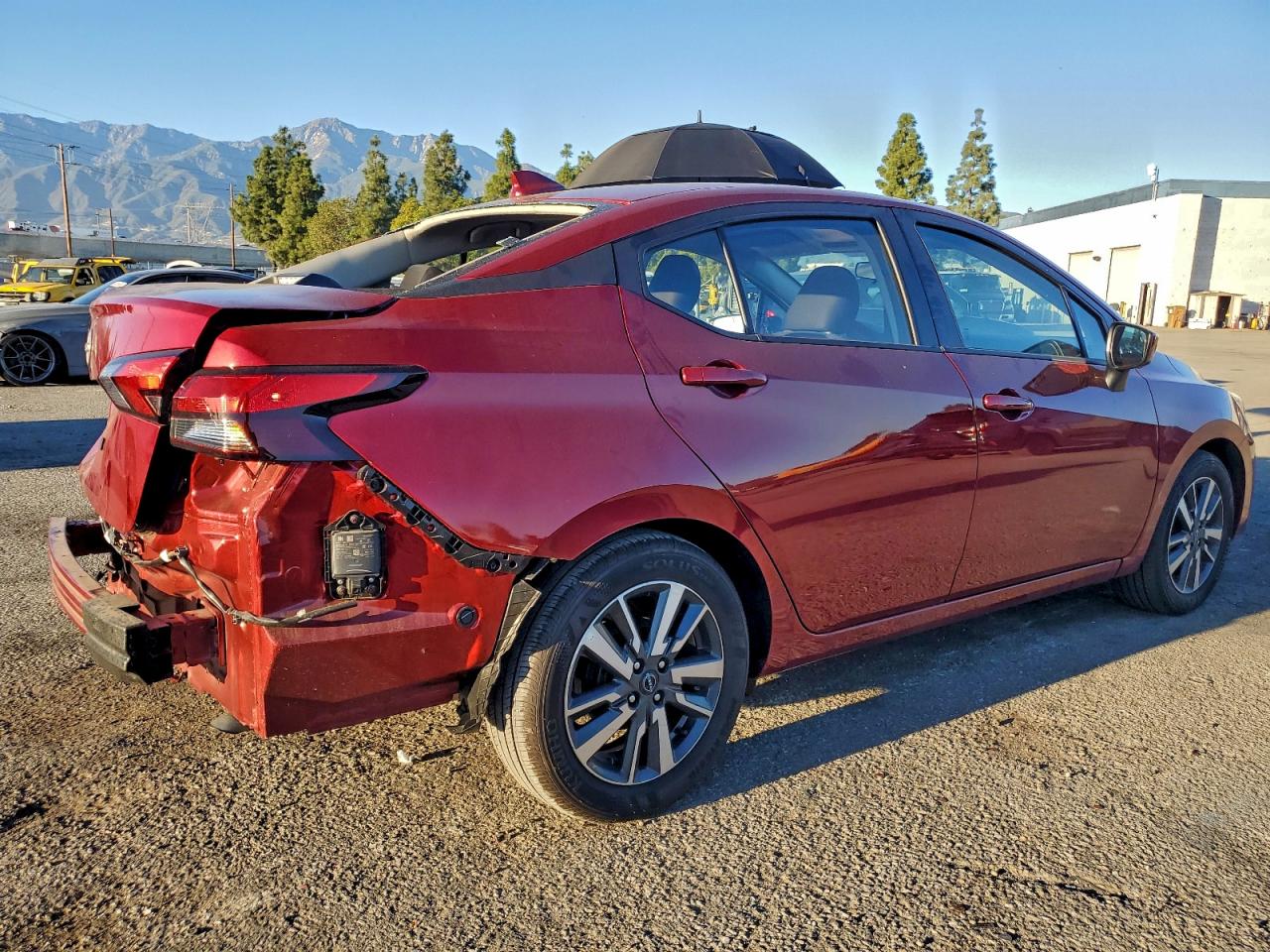 Nissan Versa Sv Image 4