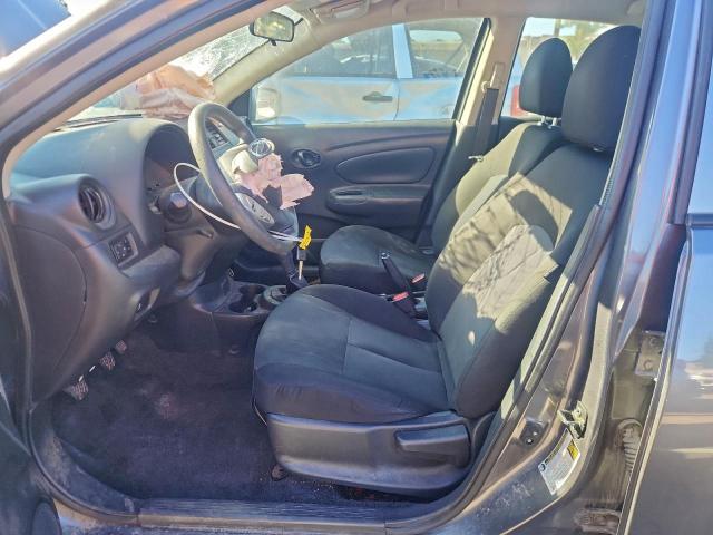 Nissan Versa S Image 9