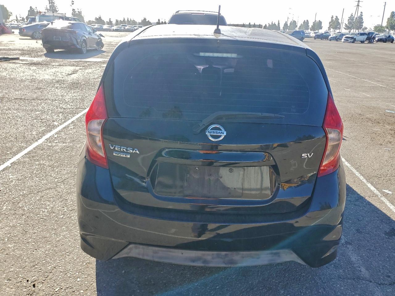 Nissan Versa S Image 5