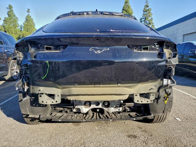 Ford Mustang Select Image 5