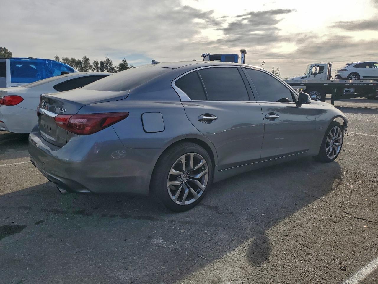 INFINITI Q50 Luxe Image 7