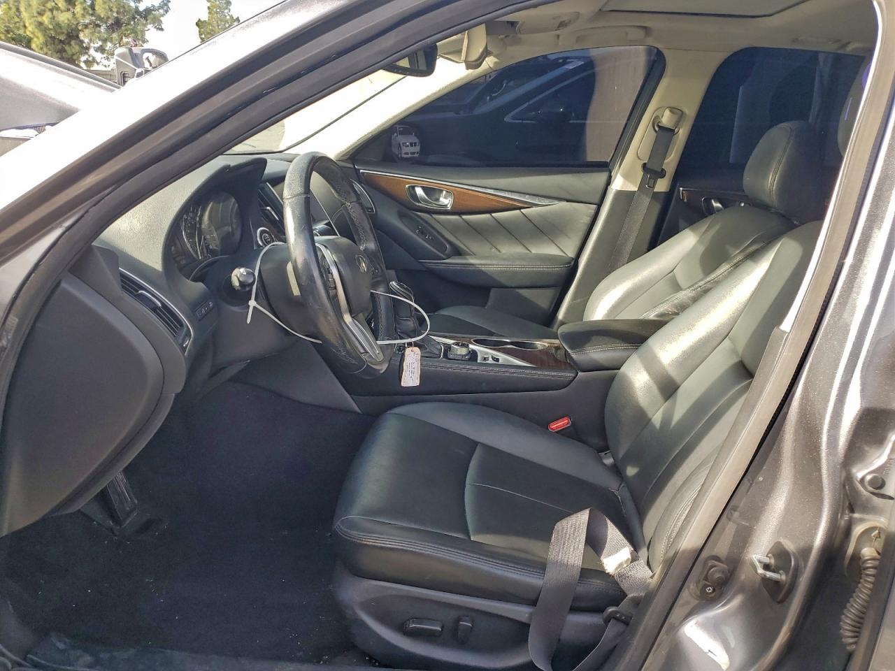 INFINITI Q50 Luxe Image 5