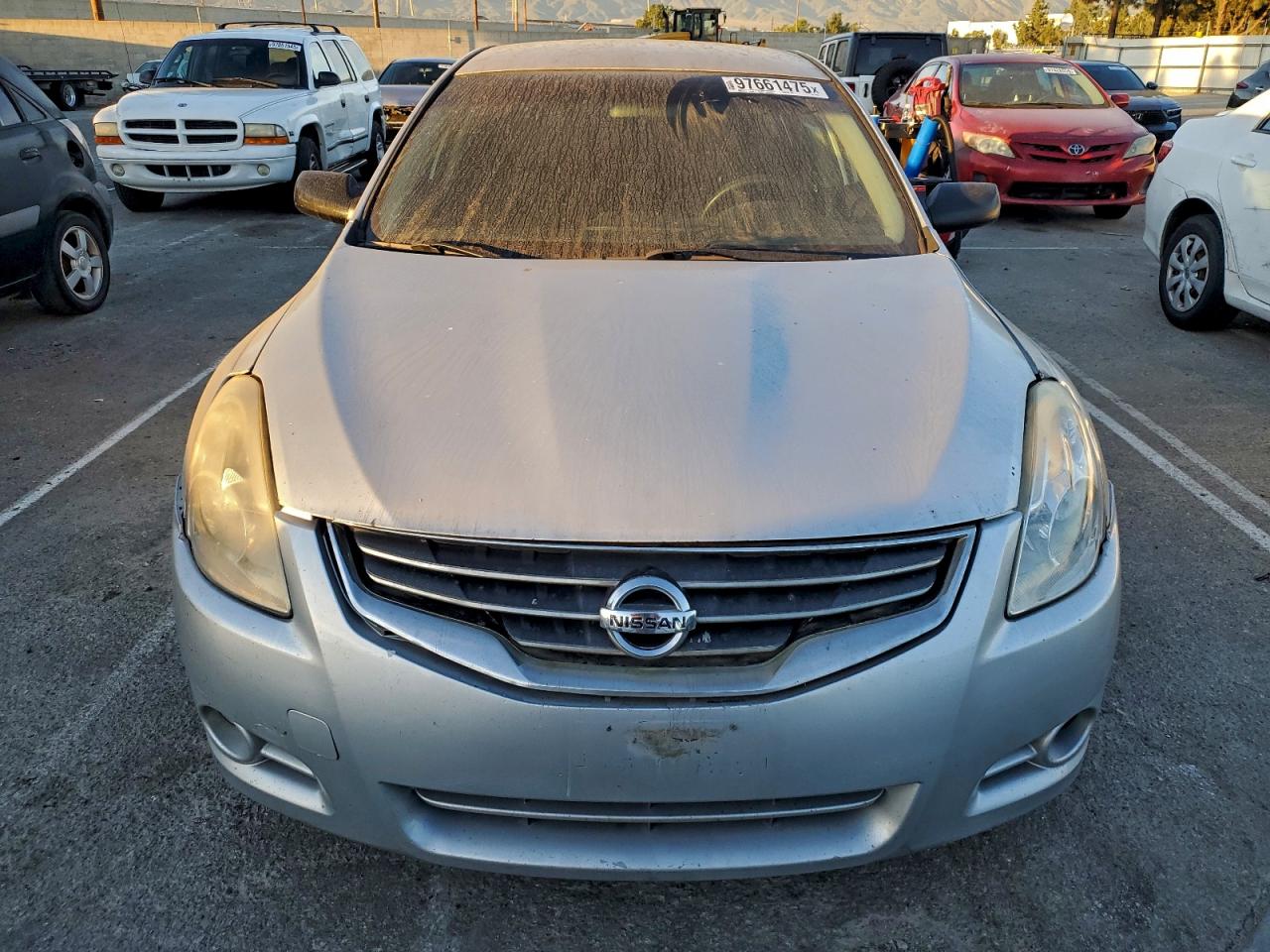 Nissan Altima Base Image 6