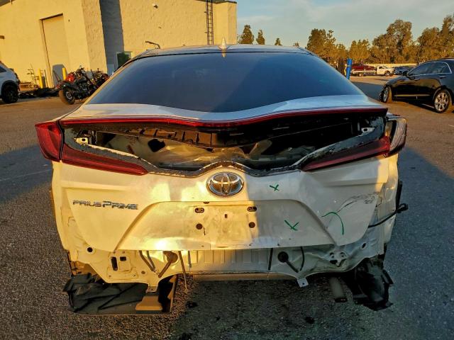 Toyota Prius Image 7