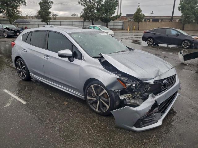 Subaru Impreza Sport Image 8