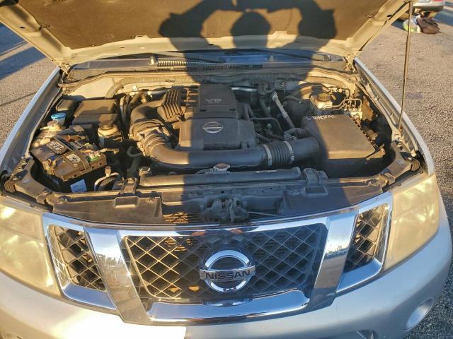 Nissan Pathfinder S Image 12