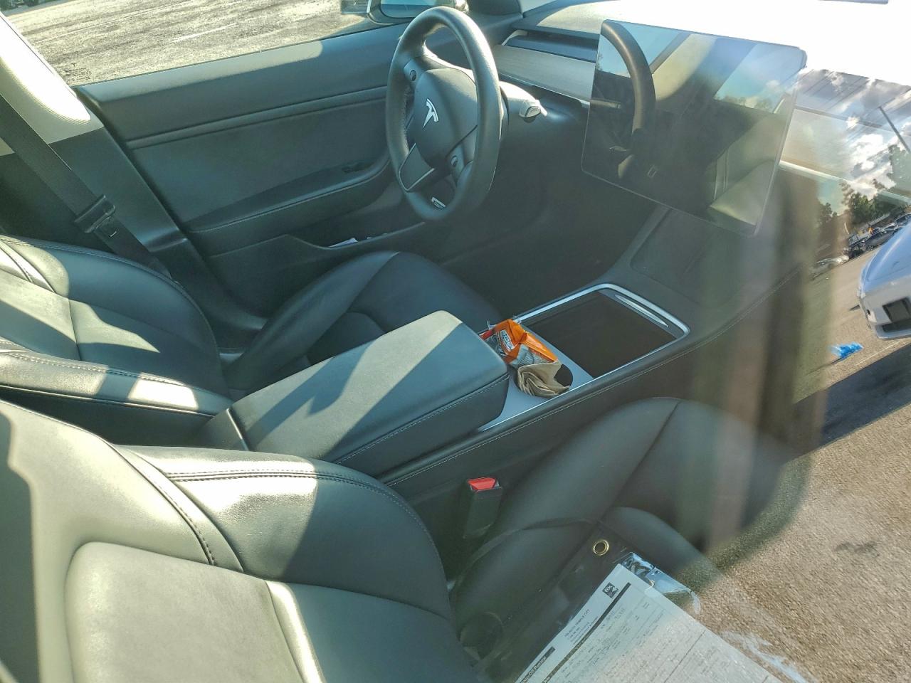 Tesla Model 3 Image 7