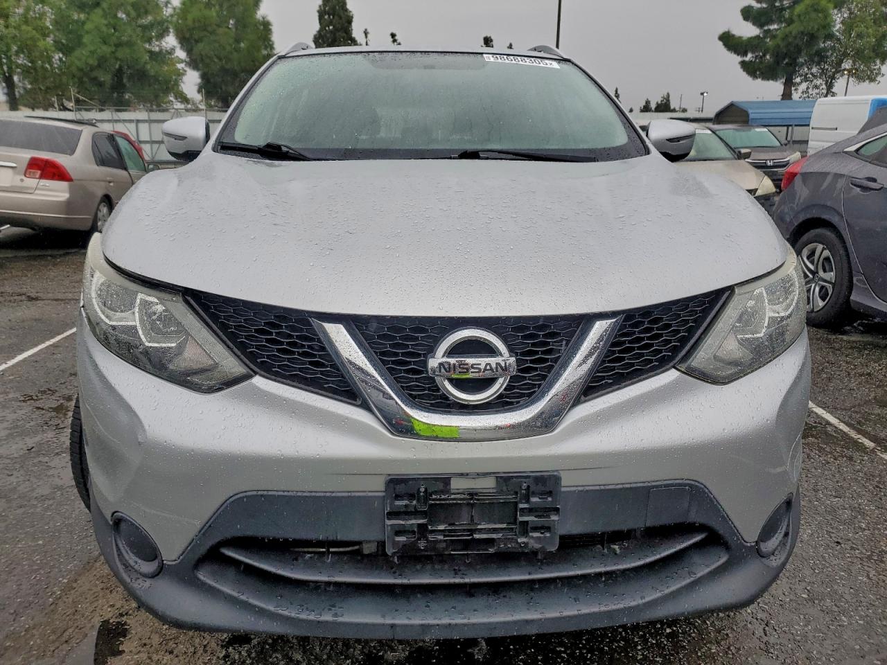 Nissan Rogue S Image 13