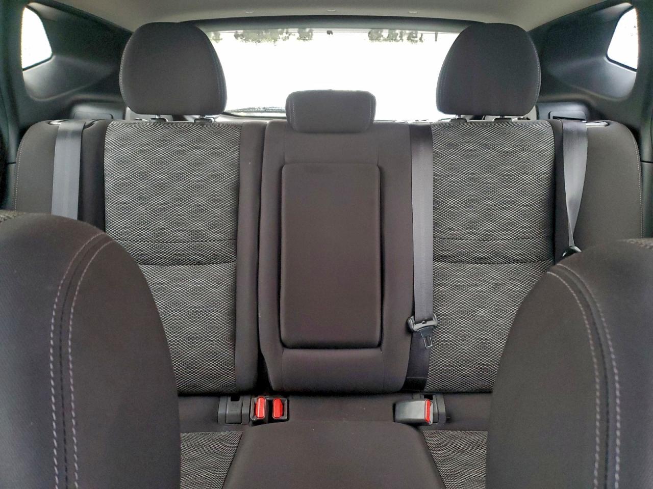 Nissan Rogue S Image 8