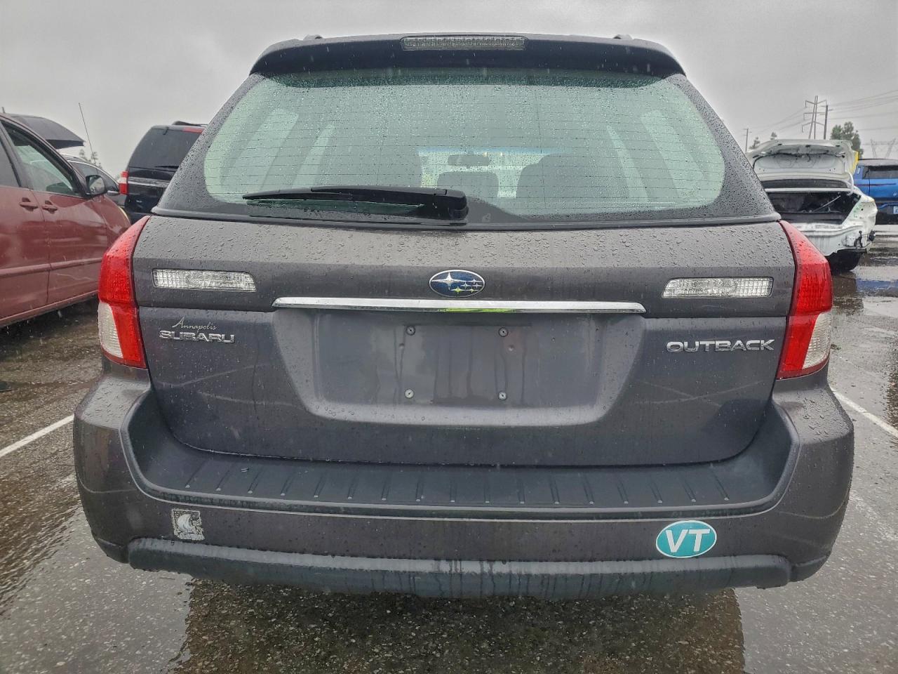 Subaru Outback 2.5i Limited Image 4