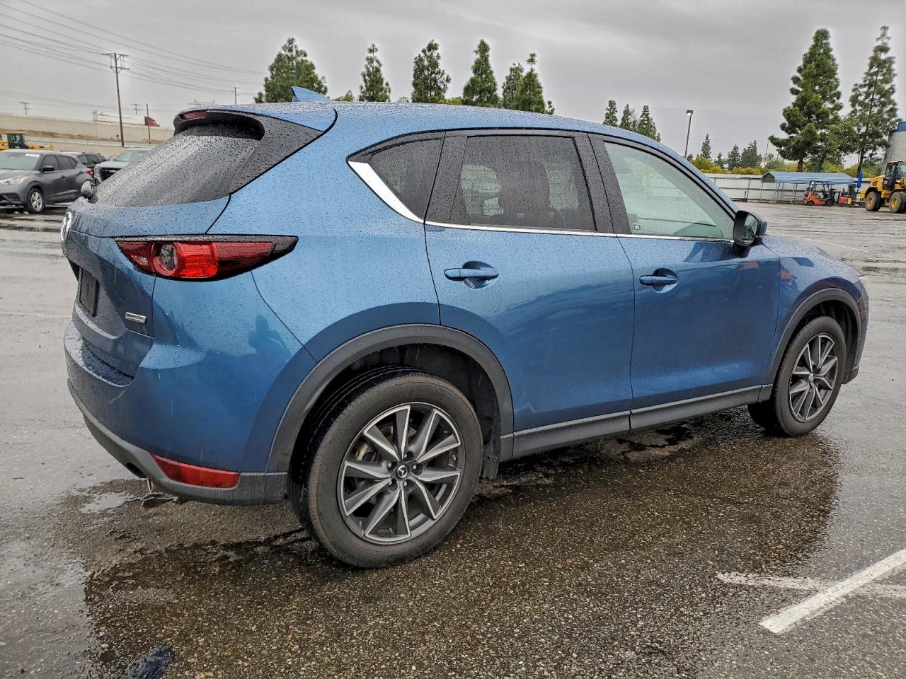 Mazda Cx Touring Image 6
