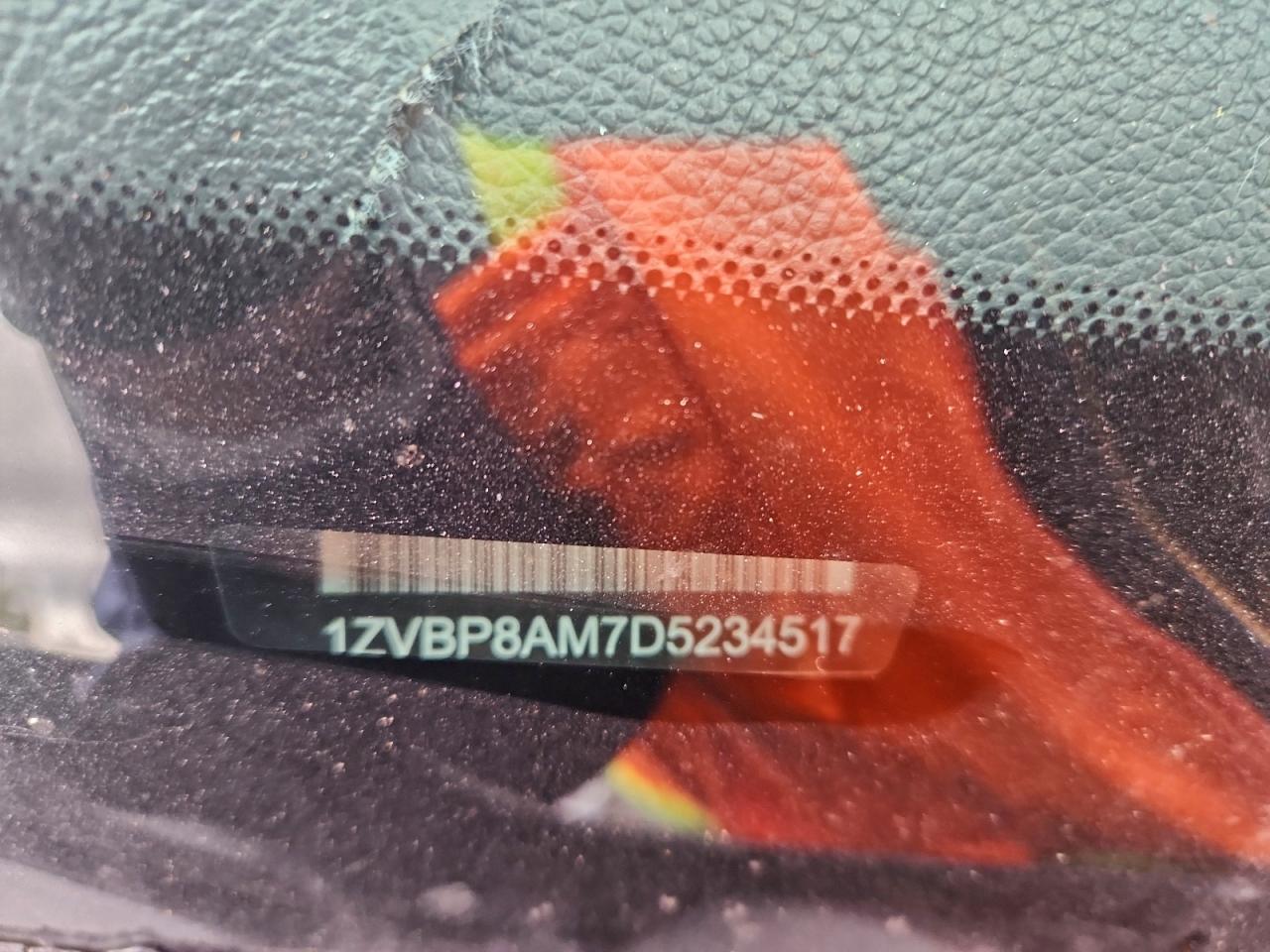 Ford Mustang Image 12