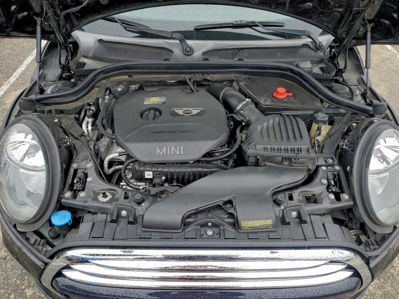 MINI Cooper Image 12