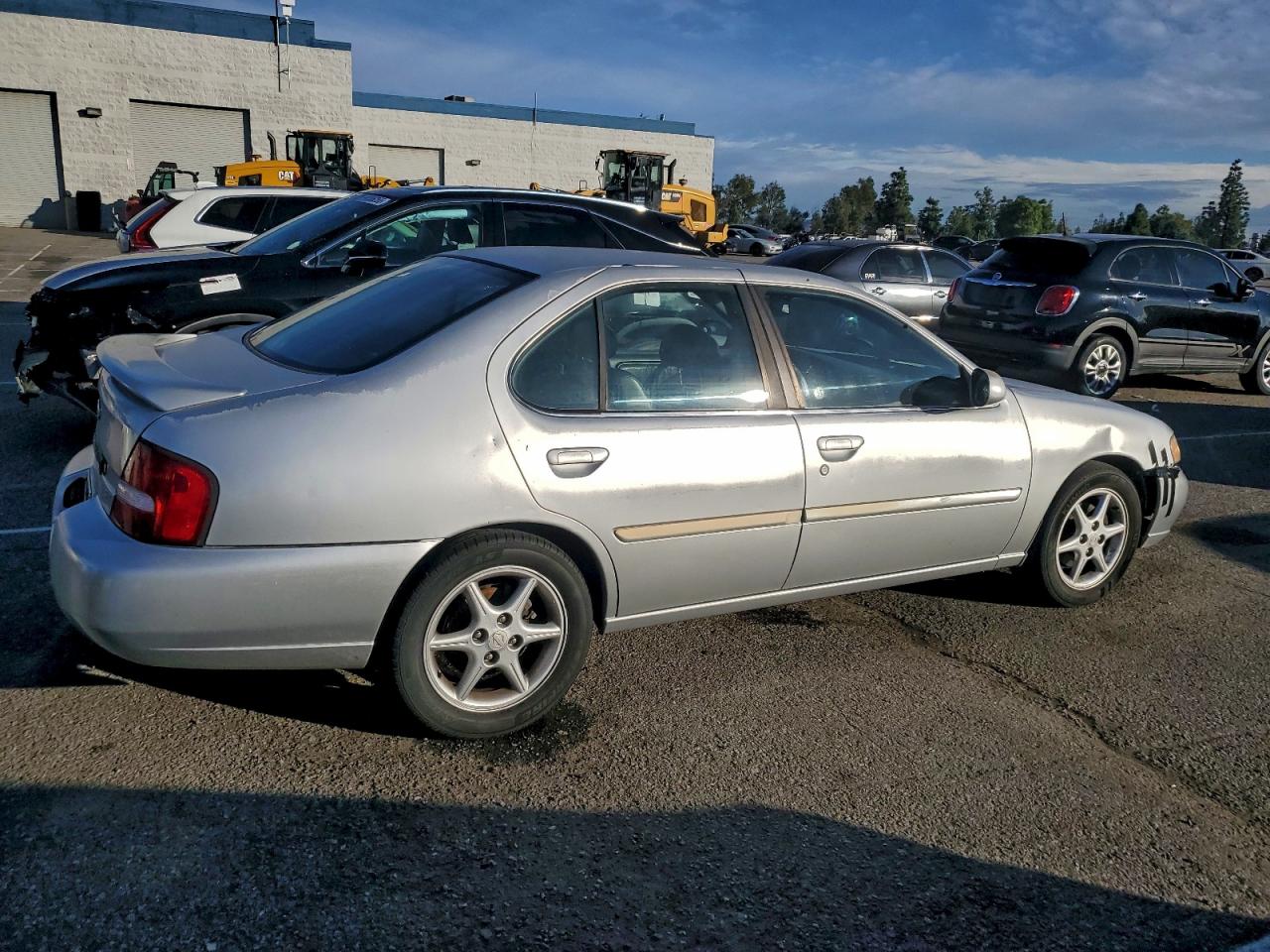 Nissan Altima Xe Image 5