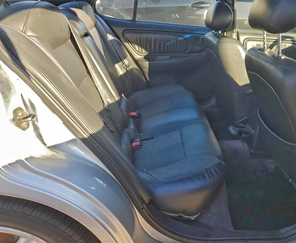 Nissan Altima Xe Image 2