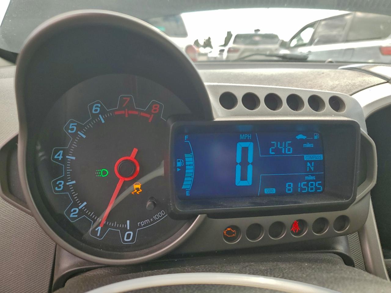 Chevrolet Sonic Ls Image 3