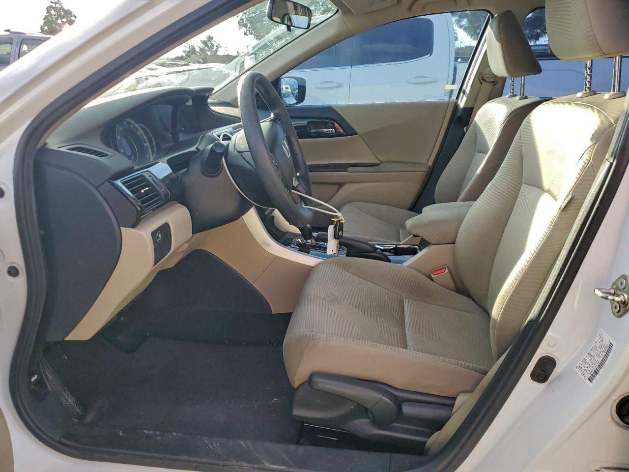 Honda Accord Lx Image 4