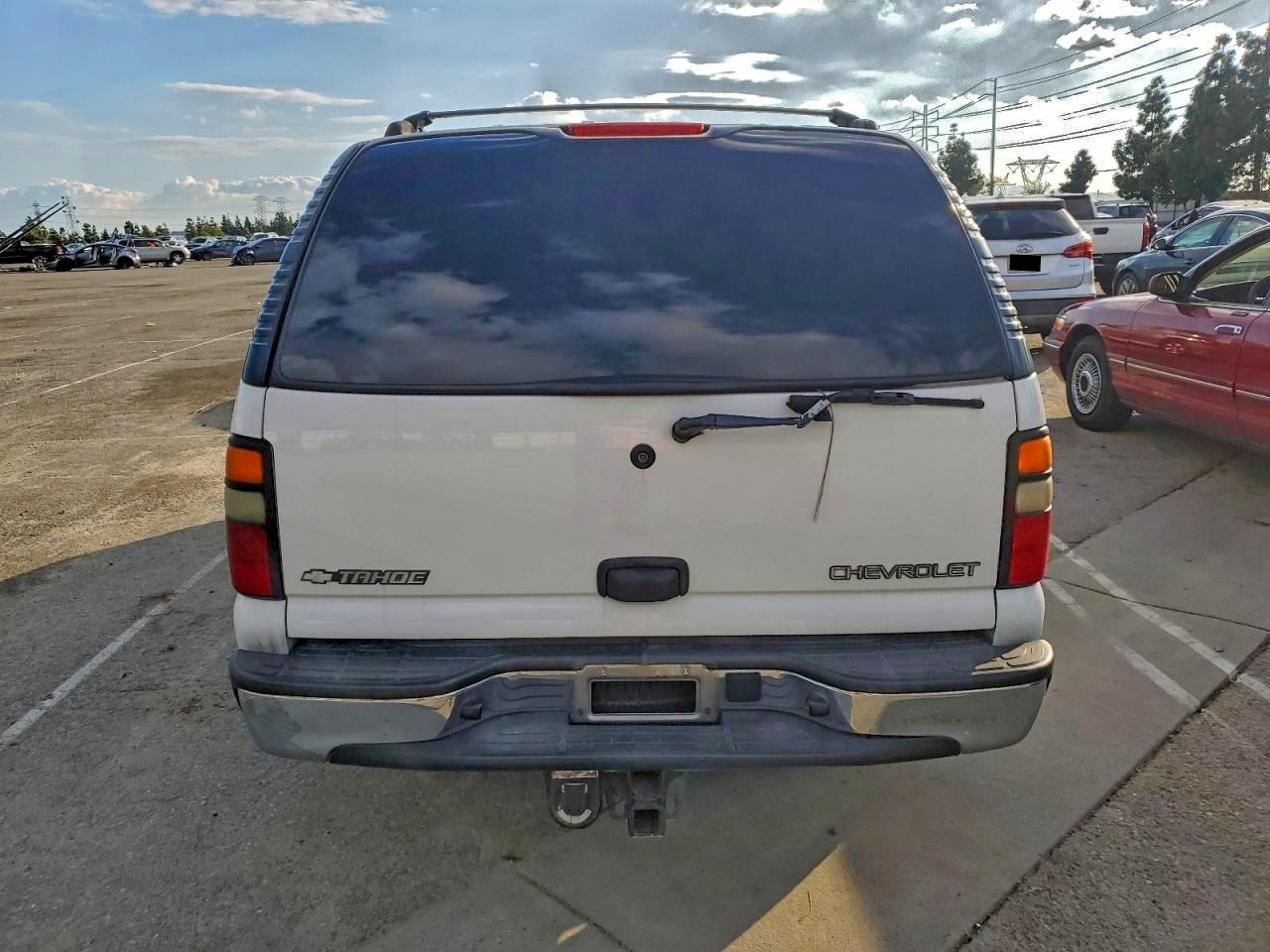 Chevrolet Tahoe C1500 Image 13