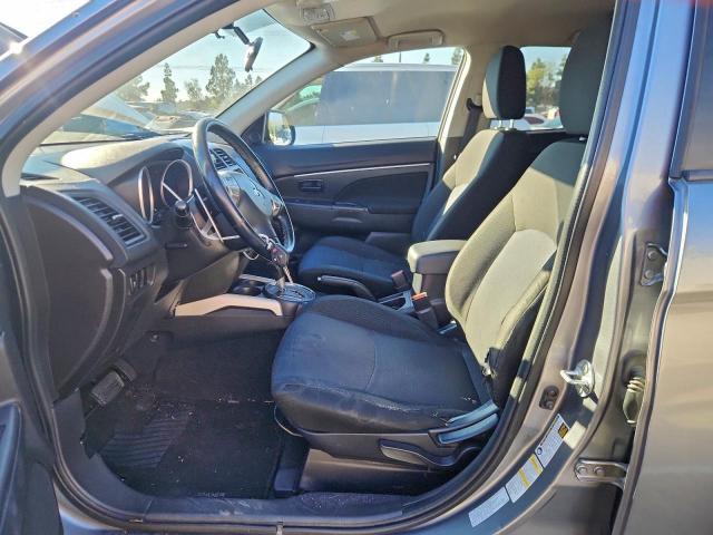 Mitsubishi Outlander Es Image 7