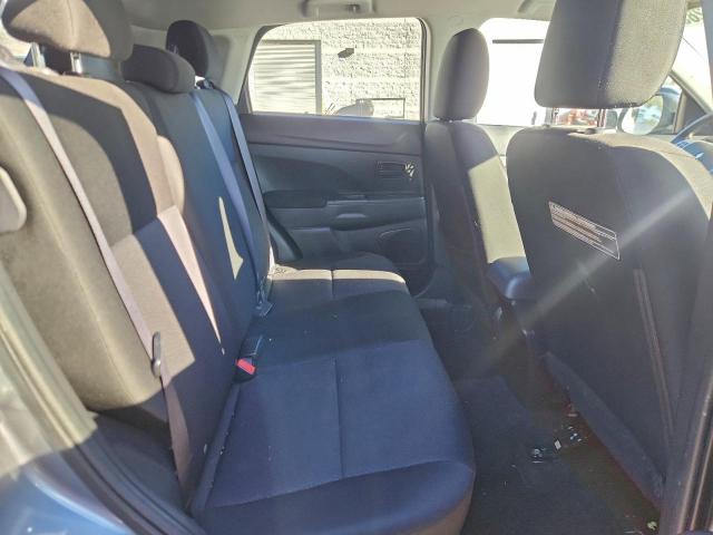 Mitsubishi Outlander Es Image 6