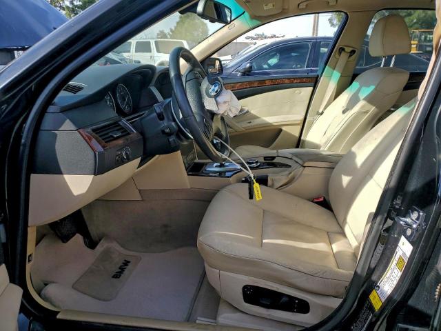 BMW 5 Series I Image 3