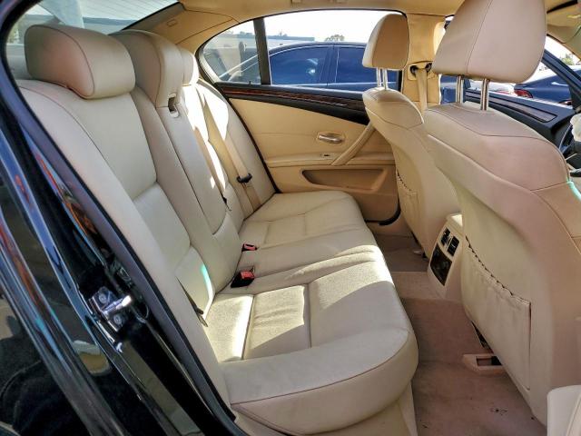 BMW 5 Series I Image 8