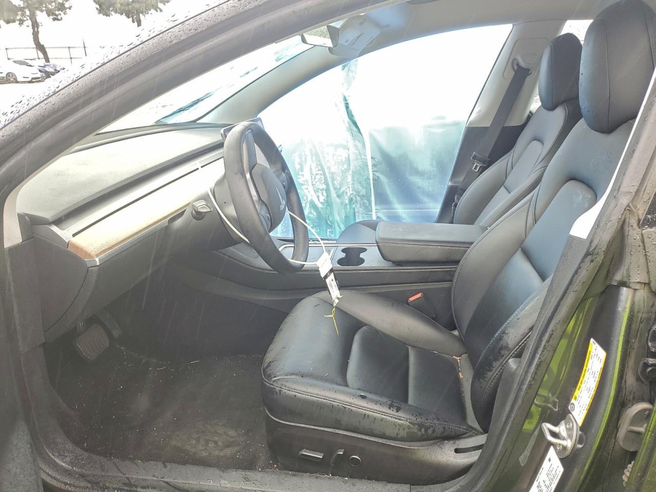 Tesla Model 3 Image 2