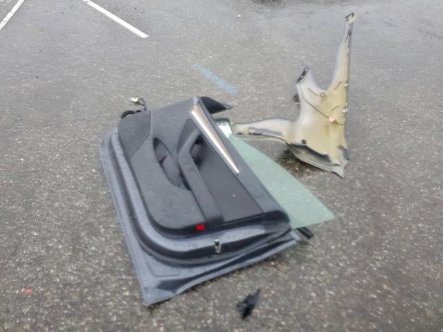 Tesla Model 3 Image 10