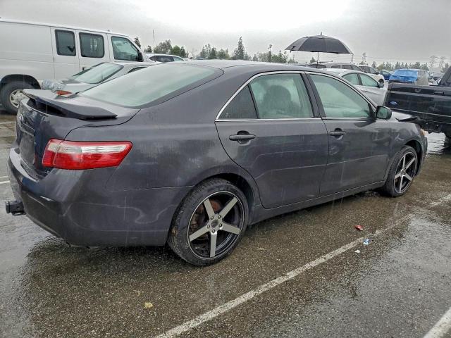 Toyota Camry Ce Image 4