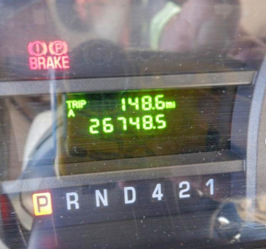 Ford Econoline E450 Super Duty Commercial Stripped Chassis Image 5