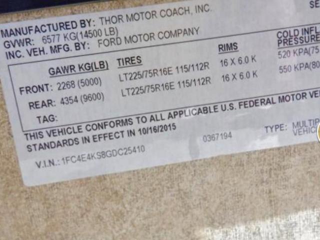 Ford Econoline E450 Super Duty Commercial Stripped Chassis Image 2