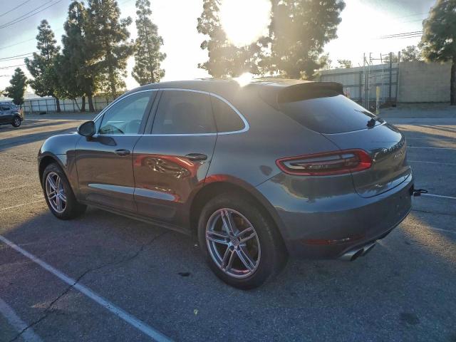 Porsche Macan S Image 5