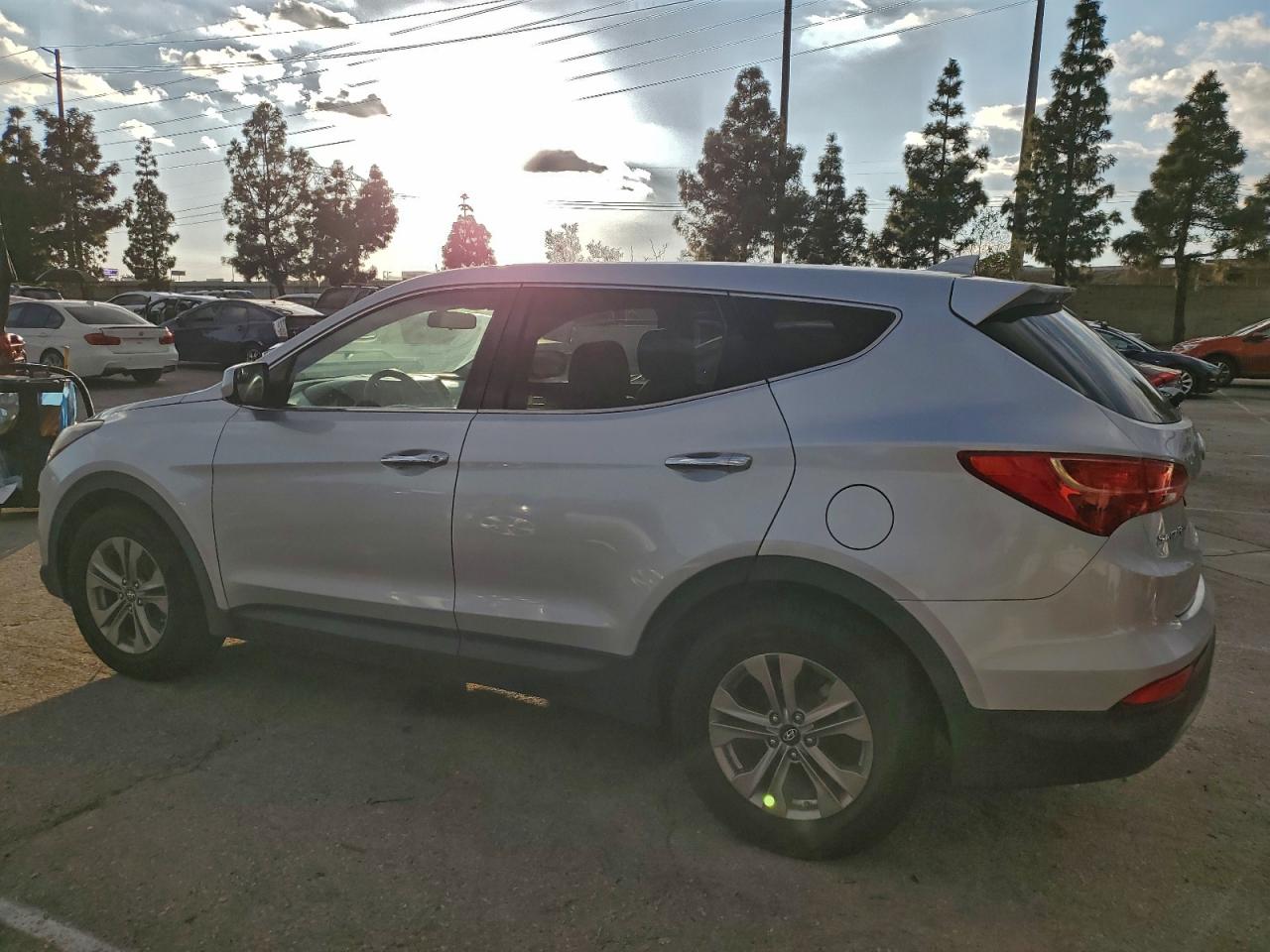Hyundai SANTA FE Image 7