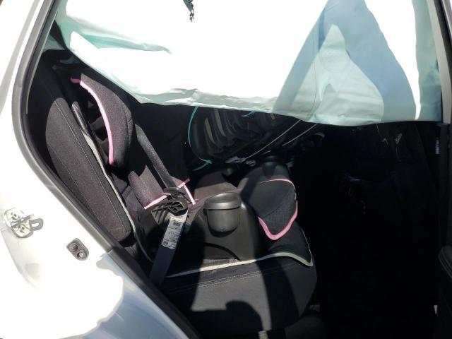 Nissan Rogue S Image 8