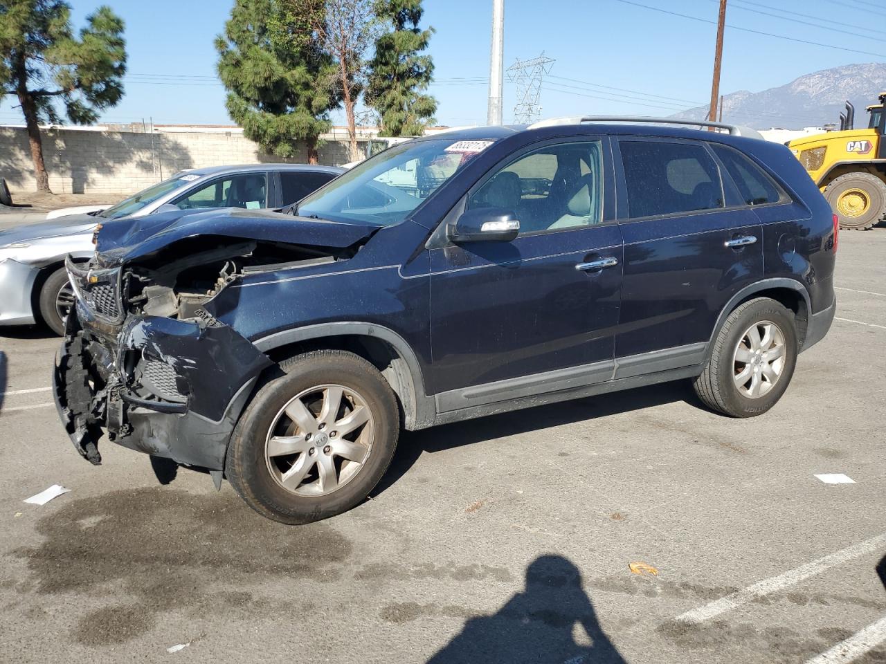 Kia Sorento Base Image 1