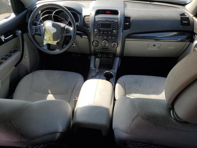 Kia Sorento Base Image 6