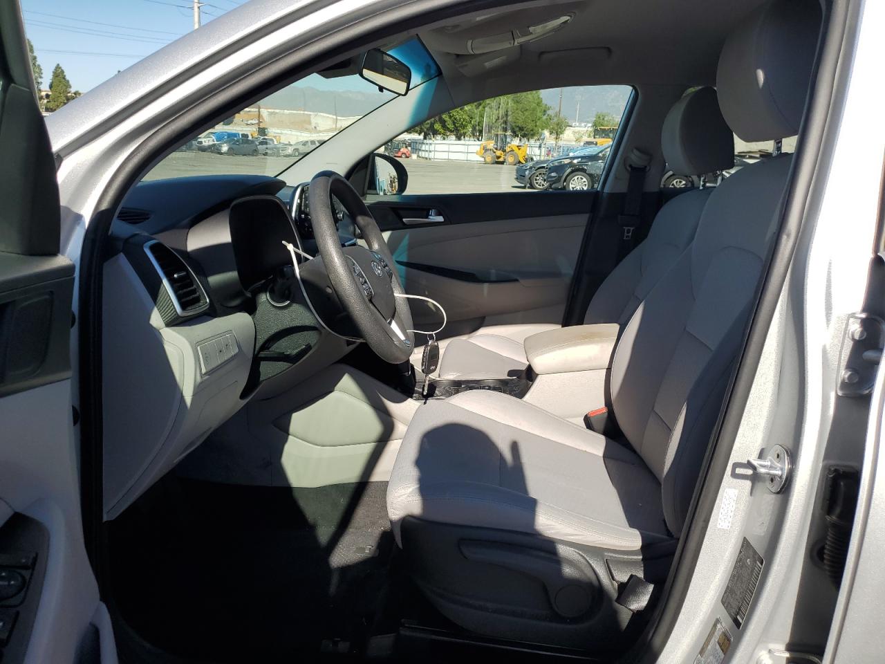 Hyundai TUCSON Se Image 8