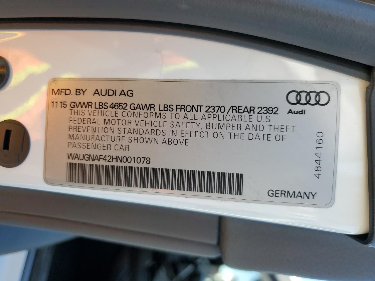 Audi A4 Premium Image 10