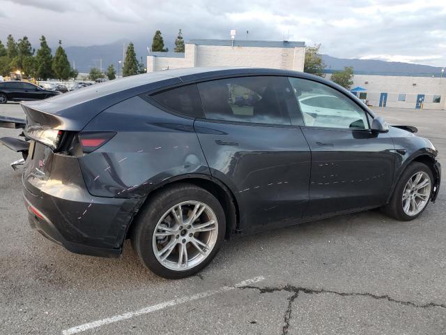 Tesla Model Y Image 2