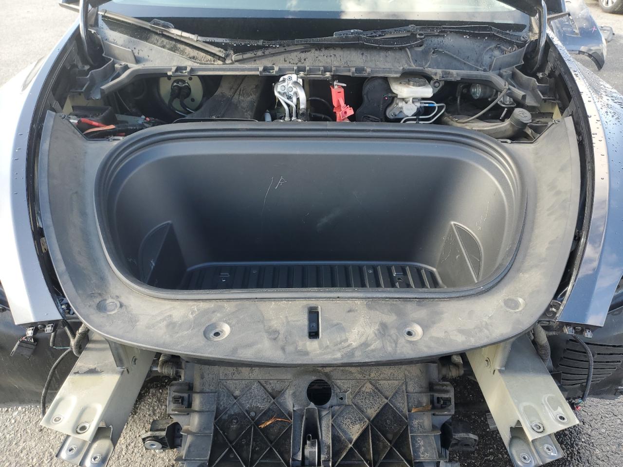 Tesla Model Y Image 14