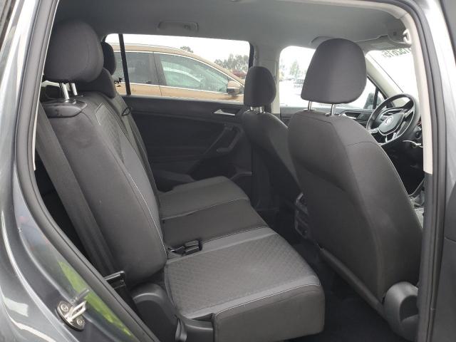 Volkswagen Tiguan S Image 9