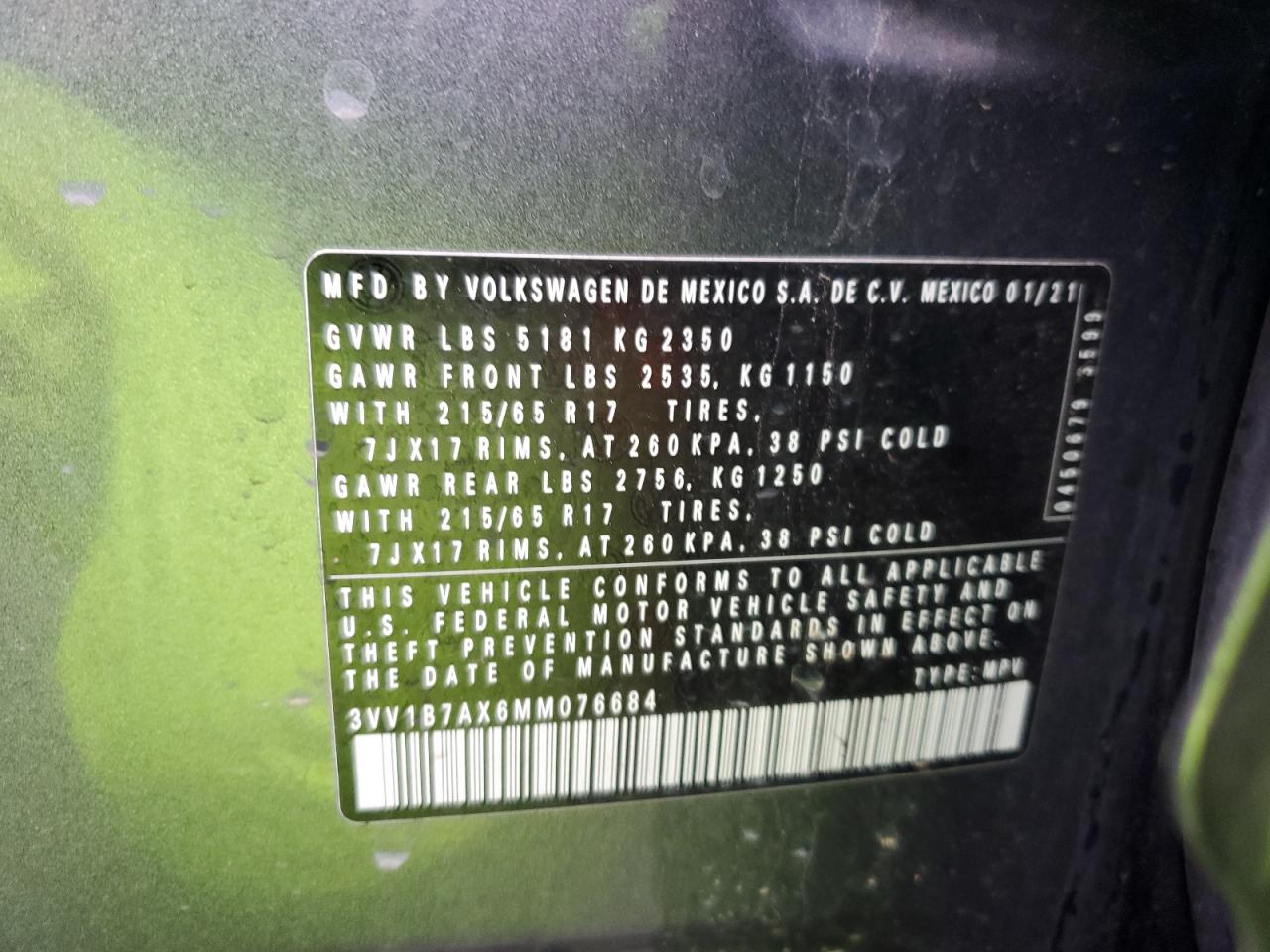 Volkswagen Tiguan S Image 11